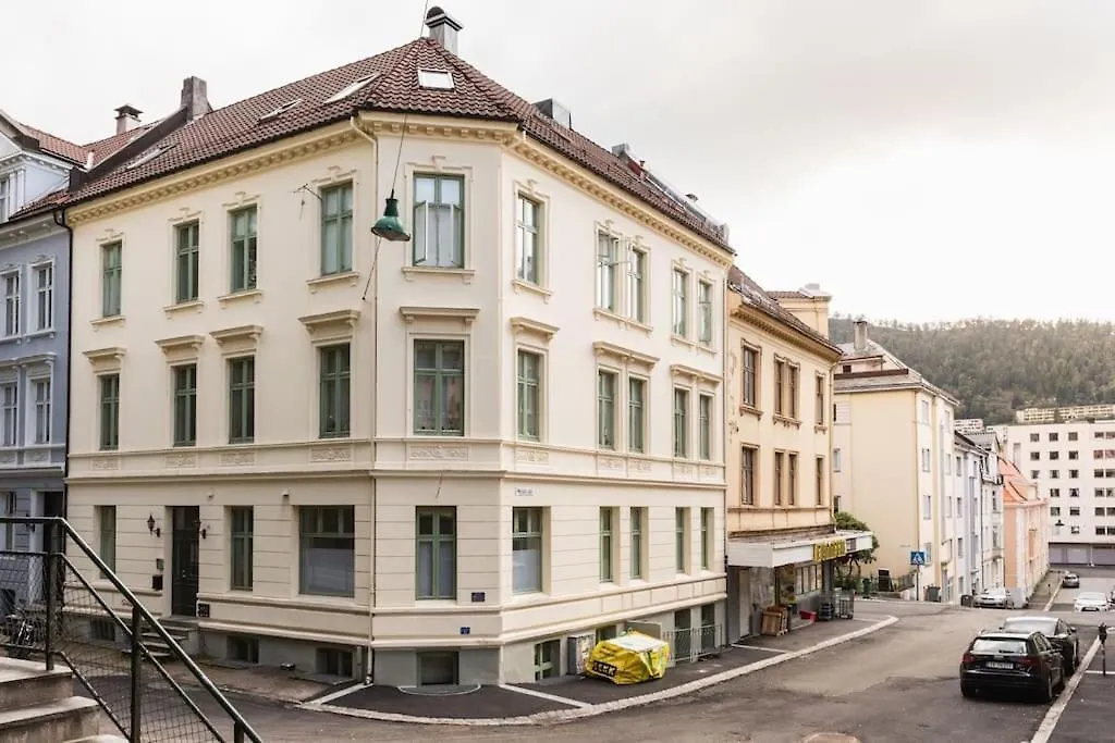Large Modern Apartment In Bergen City Center!
